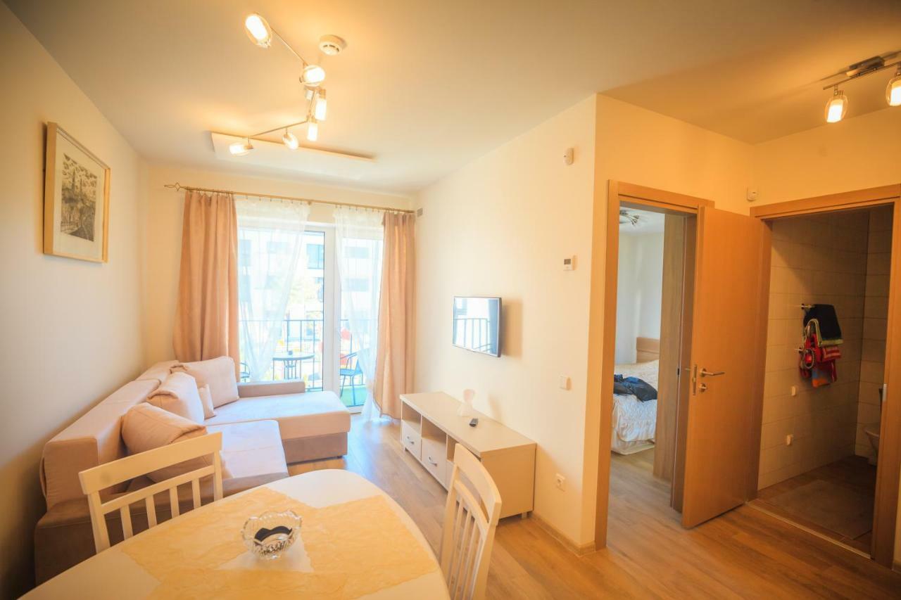Windmill Apartments พาลังกา ภายนอก รูปภาพ